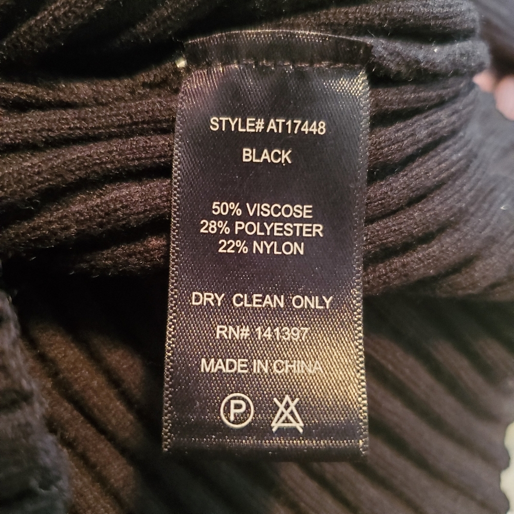 Astr The Label Black Ribbed Cross-Strap Ribbed Sweater - Picture 8 of 8